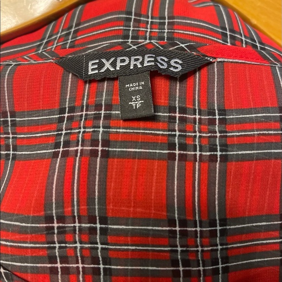 Express Blouse - Picture 2 of 2